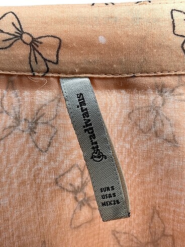 s Beden çeşitli Renk Stradivarius Gömlek %70 İndirimli.