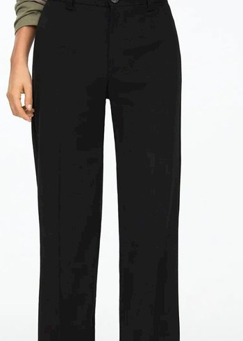 Pull and Bear Siyah Kadın Midi Kumaş Pantolon