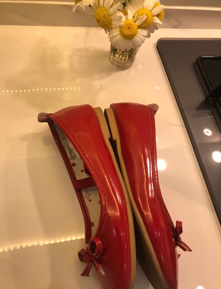 Kız Çocuk Parlak Kırmızı Tokalı Babet - Görsel 2