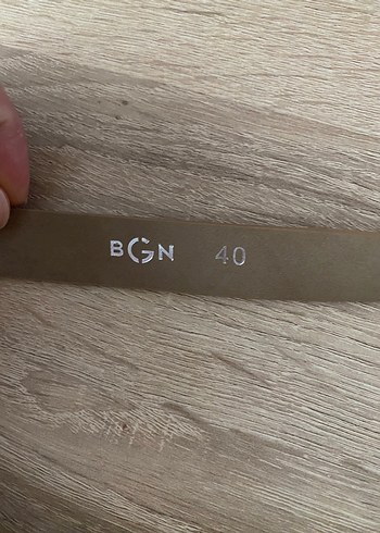 Bej ve Siyah Kemerleri - Görsel 5