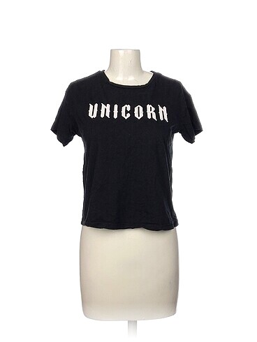 Koton T-shirt %70 İndirimli.