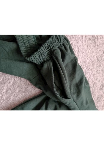 Kısa Kollu Fermuarlı Yeşil Bluz alt ust - Görsel 2