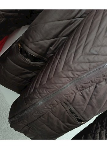 Kahverengi Kapüşonlu Fermuarlı Kadın Mont - Görsel 2