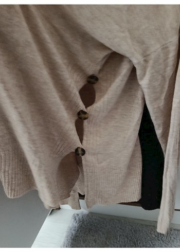 V Yaka Bej Rahat Kesim Keten Kadın Kazak - Görsel 3