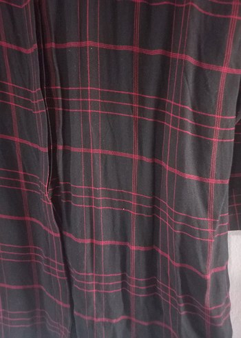 Bordo Düğmeli Uzun Kollu Gömlek - Görsel 2