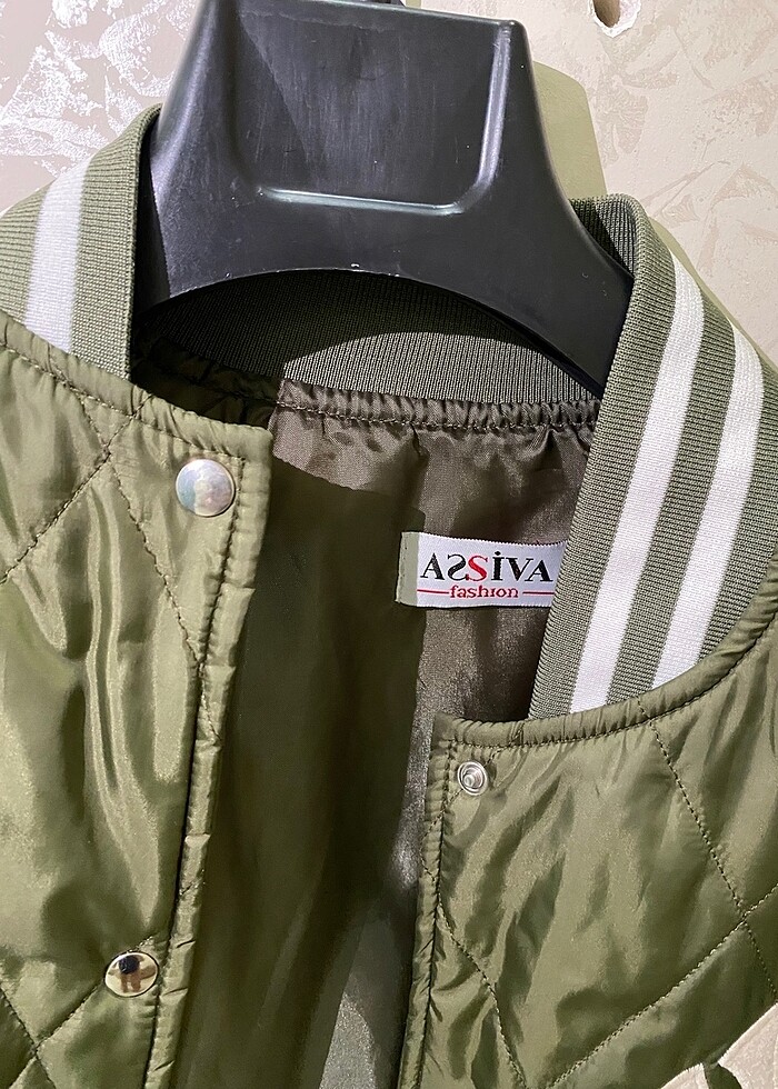 Yeşil mont - Görsel 2