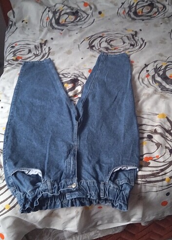 Yüksek bel kot pantolon havuç model sanırım