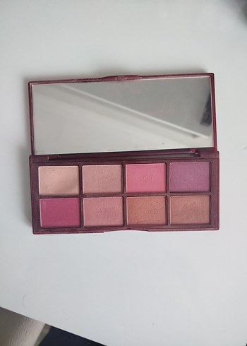 Kahverengi Tonlarda Soft Farı Paleti - Görsel 3