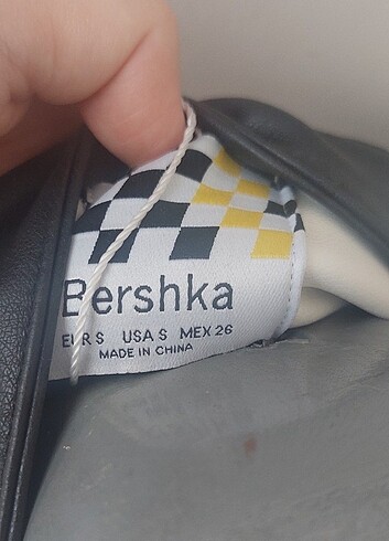 s Beden Bershka Ceket
