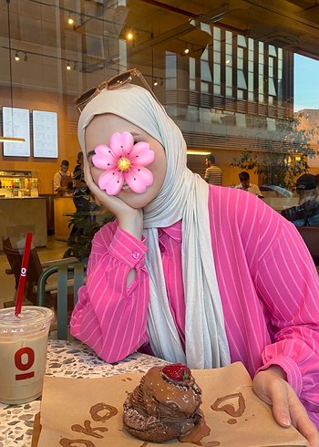 Diğer Uzun Kol, Pembe Gömlek