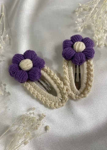 Mor Çiçekli pofuduk papatya Örgü Çocuk Toka Seti - Görsel 4