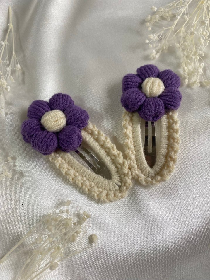 Mor Çiçekli pofuduk papatya Örgü Çocuk Toka Seti - Görsel 4