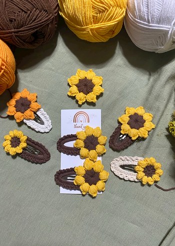 Pelamira, Güne bakan çiçek toka seti - Görsel 2