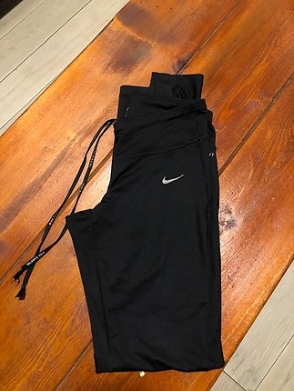 Uzun Nike tayt