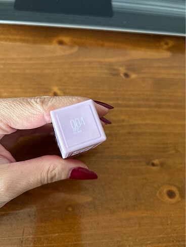 Maybelline Maybelline dudak parlatıcısı