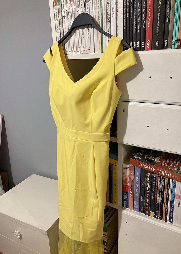 Sarı Abiye - Görsel 2