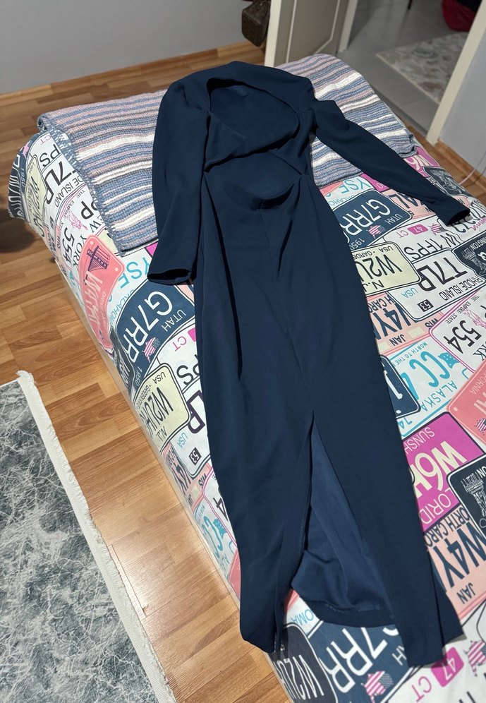 Zara Kadın Uzun Kollu Sırt Detaylı Elbise - Görsel 3