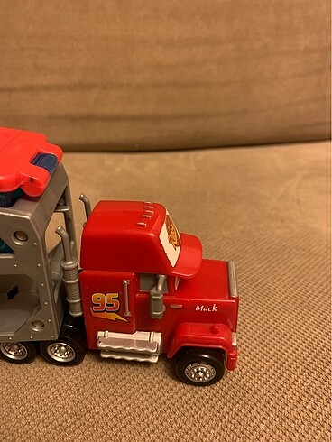 Beden Cars Simsek Mc Queen Mack