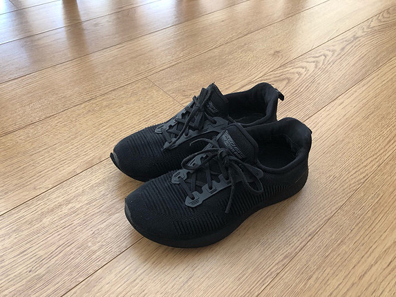 Skecher spor ayakkabı37
