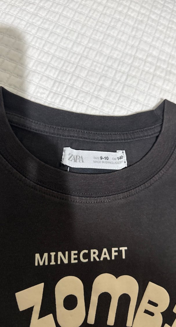 Zara Minecraft Baskılı Siyah Erkek T-shirt 9-10 yaş - Görsel 3