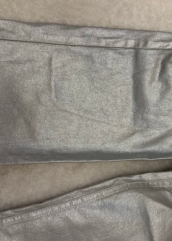 Metalik Düz Paça Pantolon - Görsel 5