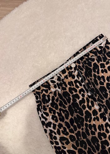 Leopar Desenli Mini Etek - Görsel 4