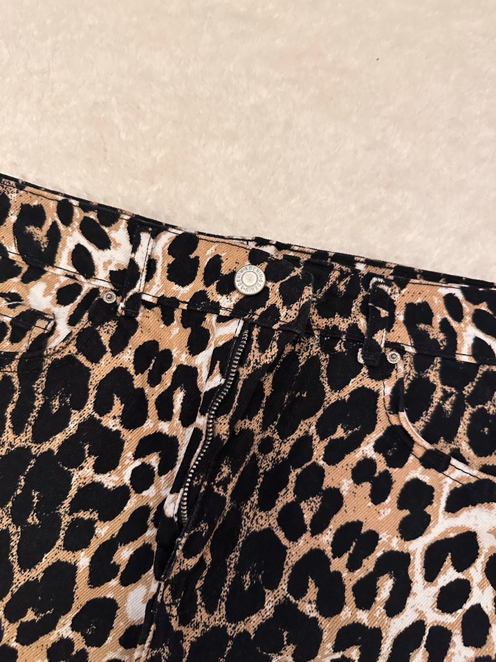 Leopar Desenli Mini Etek - Görsel 2