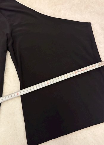 Siyah Tek Kollu Bluz - Görsel 4