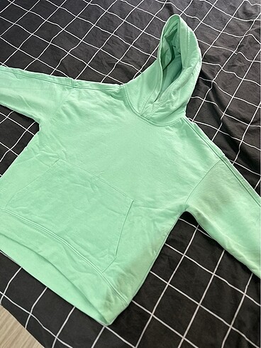 Zara Sweatshirt