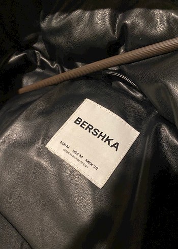m Beden Bershka mont