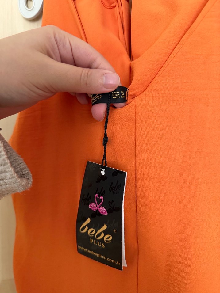 Turuncu V Yaka Kadın Uzun Tulum - Görsel 4