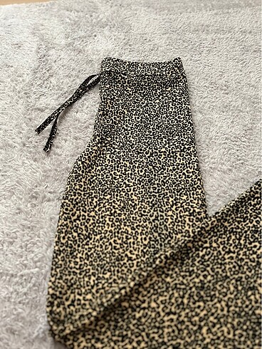 Diğer Leoparlı lastikli pantolon