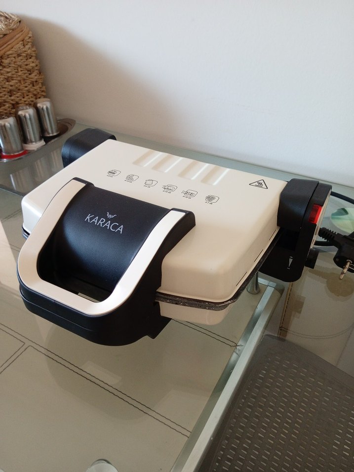 Karaca Beyaz Gri Tost Makinesi - Görsel 2