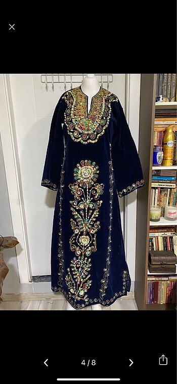 m Beden lacivert Renk Kadife işlemeli kaftan
