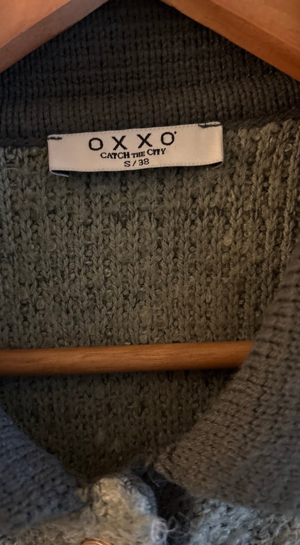 Düğmeli haki Yün Kadın Hırka - Görsel 2