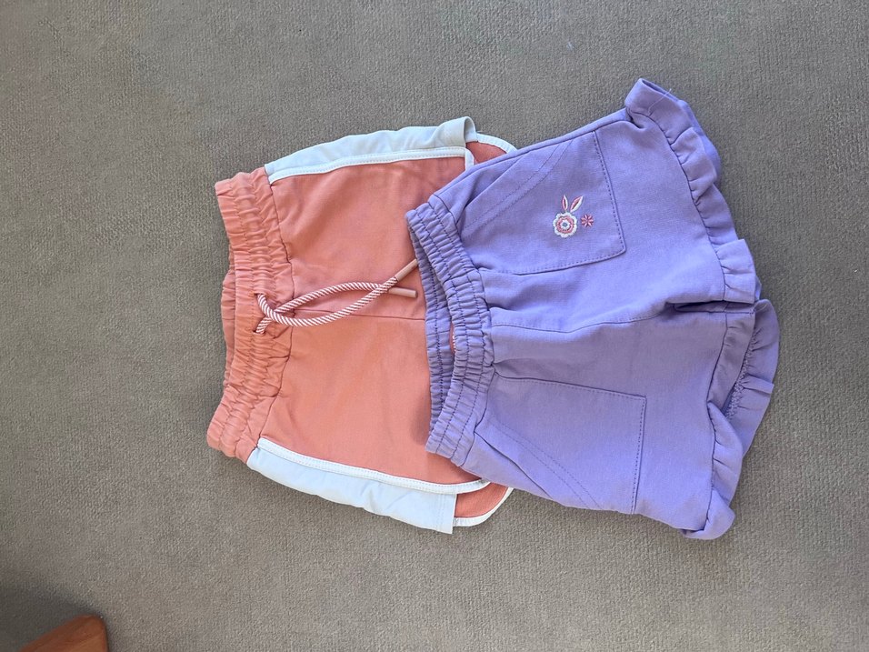 Kızlar için Renkli Bağcıklı Rahat Şortlar - Görsel 2