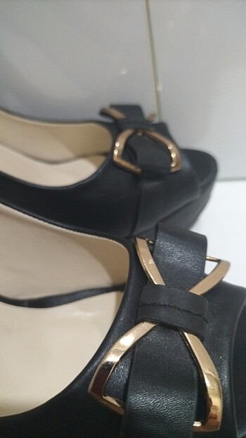 Bir kez düğün de giydim - Görsel 6