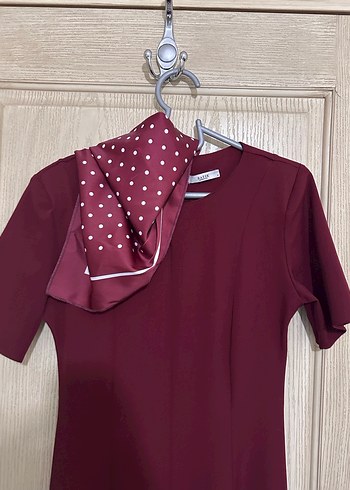 Bordo Drapeli Kısa Kollu Uzun Abiye Elbise - Görsel 4