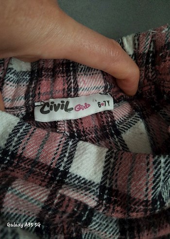 Düğmeli Pembe Kareli Kız Şortu - Görsel 2