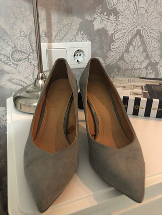 Zara gri stiletto topuklu ayakkabı 