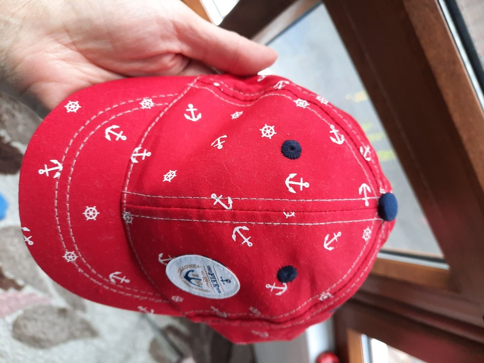 Düğmeli Kırmızı Baskılı Erkek Şapka - Görsel 3