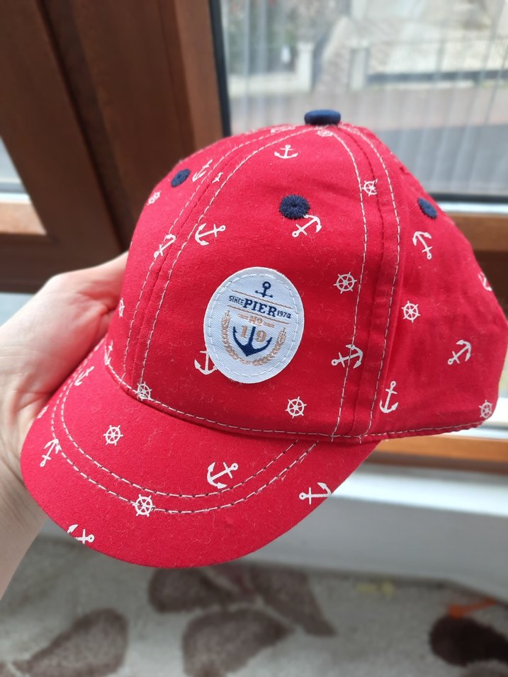 Düğmeli Kırmızı Baskılı Erkek Şapka - Görsel 2