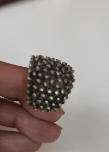 Boncuklu Rock Punk Gri Yüzük - Görsel 4