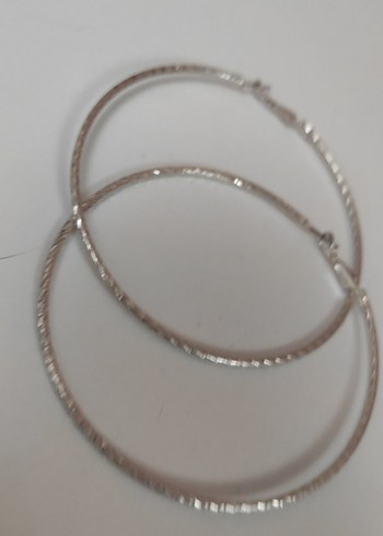 Bej Elastik Kadın Halka Küpe - Görsel 3