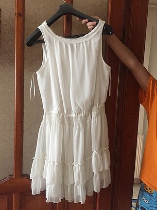 38 Beden koton yazlık beyaz tiril elbise