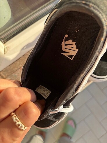 38 Beden vans siyah ayakkabı