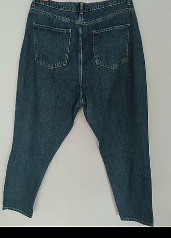 Mom jeans