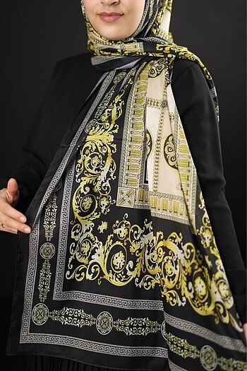 Diğer Versace model şal