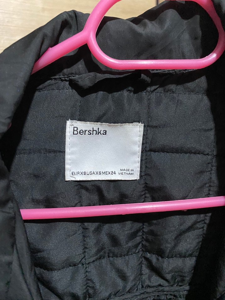 Bershka Crop Yağmurluk - Görsel 2