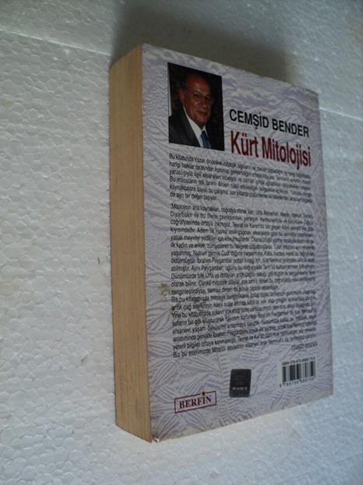 Cemşid Bender - Kürt Mitolojisi Kitabı - Görsel 2